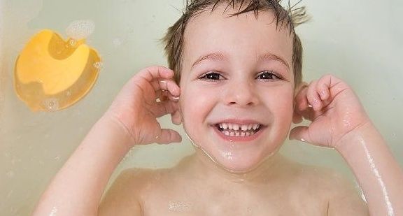 宝妈|给宝宝洗澡时,尽量避开这些时间,为了孩子健康,宝妈了解下