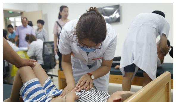 西瓜|3种水果被誉为“烂脾胃王”,孩子常吃?或许脾胃“破烂有洞”