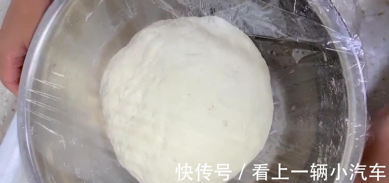厨师教你做豆角猪肉馅包子,过程详细通俗易懂,松软香甜皮薄馅大