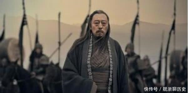 上演|诸葛亮上演“空城计”,为何要让4个人在门前扫地?别想的太简单!