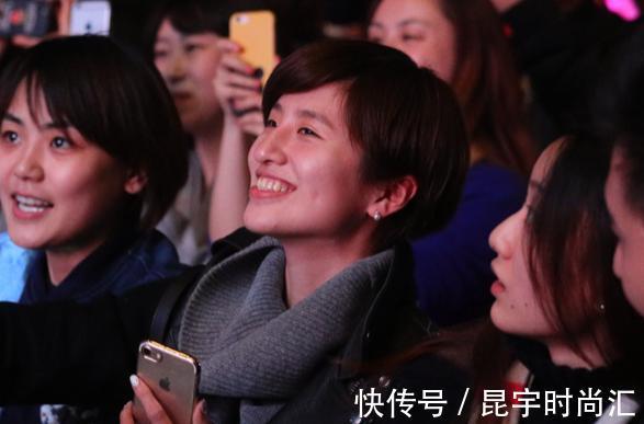 曹臻|许昕娇妻曾是国乒球员，却得不到重用，如今安心给许昕做后勤保障