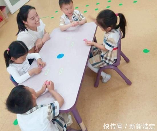 孩子|幼儿园孩子午睡,老师发现一个扣子交给园长,园长:让家长来吧