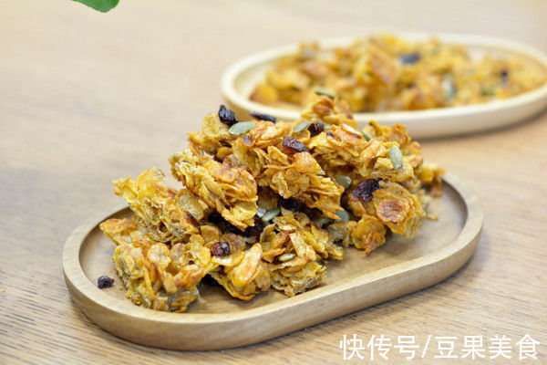 玉米片|#一口新年味，全家享佳味# 玉米脆片能量棒