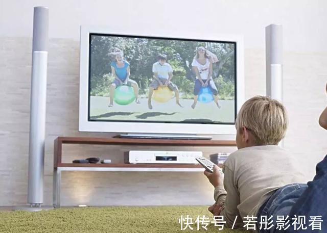 家长|科学研究:3岁前看电视的孩子,7岁时大脑变化明显,易伤到大脑