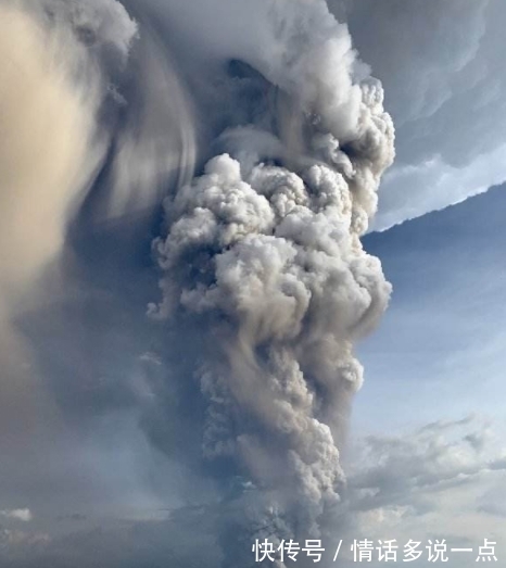 从科幻到奇幻《熊出没·年年有熊》动画电影的守正与开新
