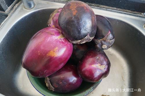 腌茄子的季节到了,一次腌制20斤,开胃又下饭,吃一年不怕坏