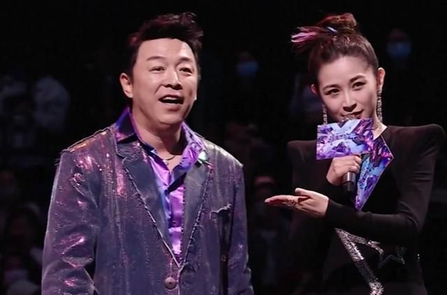 《这!就是街舞》王一博蝉联冠军队长,叶音两年后成为“双冠王”