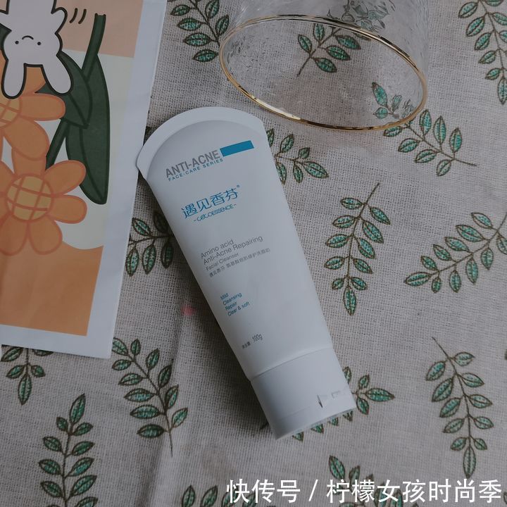 含有|皮肤越洗越差?含有这些成分的洗面奶千万别买,盲目跟风=烂脸!