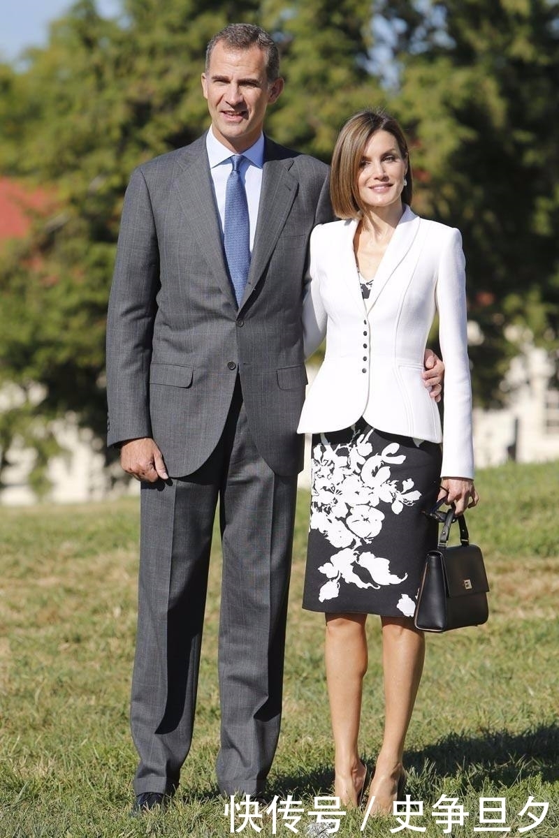 黑白搭，我只服她-西班牙王后！