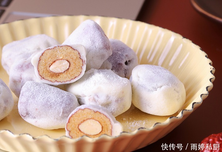 晒晒我的春节零食清单,酸甜香辣都有,好吃又不贵,老少都爱吃