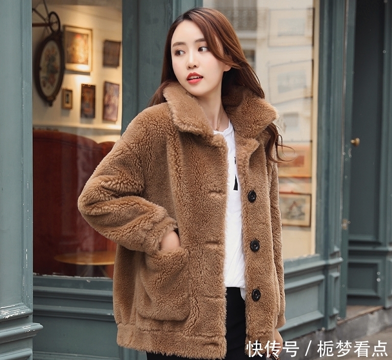 偷偷告诉你,今年不兴穿羽绒服了,瞧这新款棉服洋气保暖又实惠