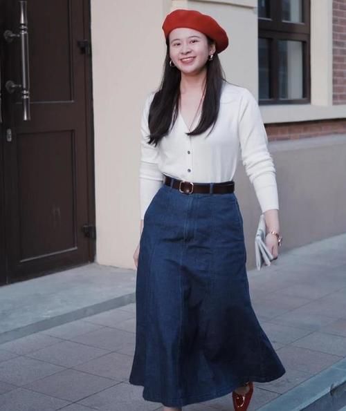 最近流行的“法式风穿搭”，你真了解吗？谨记这2点，轻松显高级