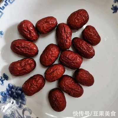 蛋糕|这道枣泥糕(秋冬选手)太销魂,连吃3天都不腻