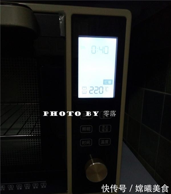 烤红薯时,别直接上锅烤,多加这一步,红薯香甜又细腻,更好吃!