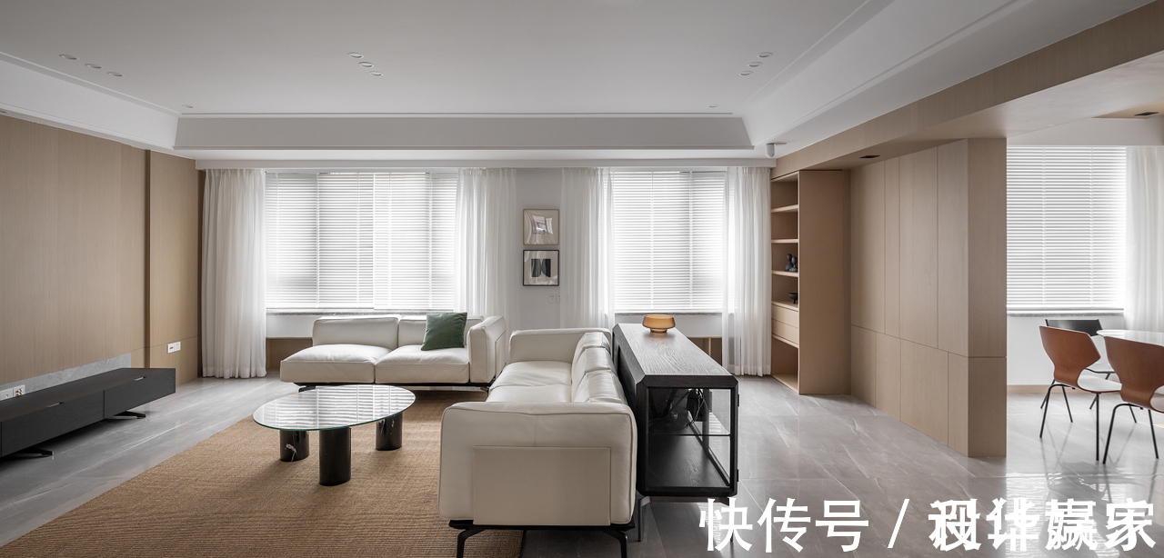 原木|243㎡自然跃层,耐看的原木+白色,还有自家花园,真让人羡慕