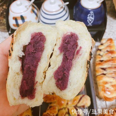 面包|好吃的花式紫薯面包是这样做的，营养美味，看一遍就会