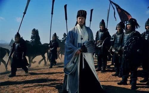 两国|诸葛亮数次北伐，总会在一处留下一万精兵，蜀汉灭亡都不准回援