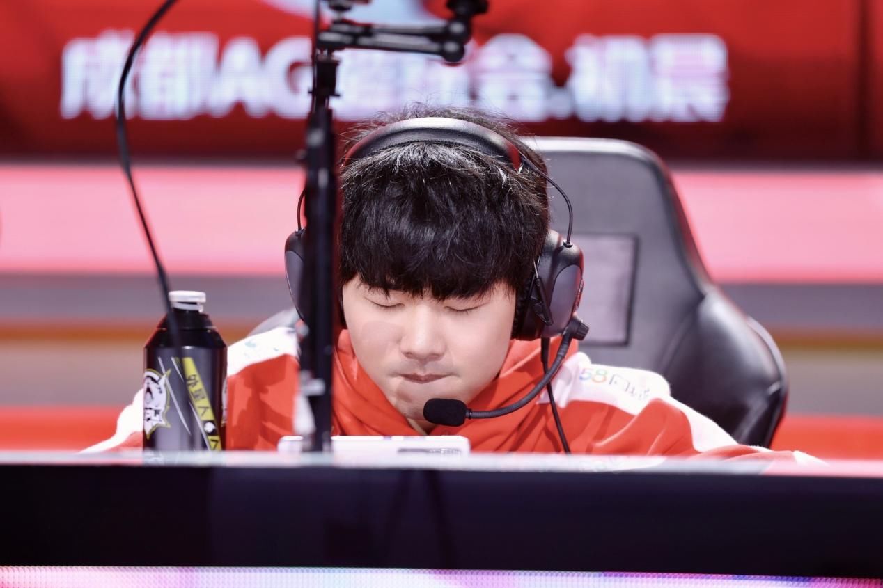 kpl:周最佳出炉,初晨获最佳选手,ag大腿是不是要换人了?