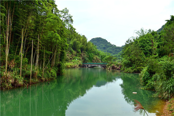 明月松间照|清远神峰关自古以来是赏月胜地，山月随人归，天涯共此时