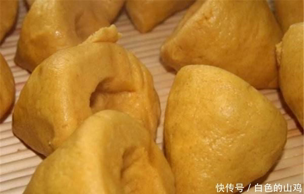 饵料|自制钓鱼“小药”，四季通用，做饵做窝必不可少，天然无污染！