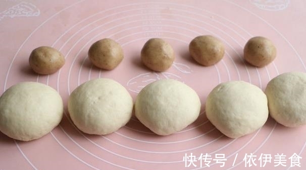 换种口味做烧饼，外酥里嫩咸中带甜，放凉了更好吃