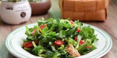 女性到了中年，常吃几种食物，美容养颜，袪皱淡斑，滋润皮肤