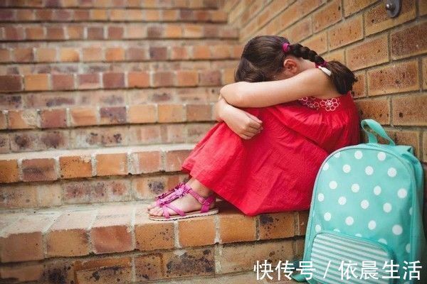 困境|孩子如果出现“隐忍式表达”，父母要引起重视，会有这3种伤害