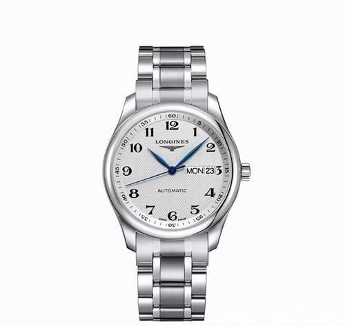 表盘|朋友想买一块男机械手表，什么品牌好？1万左右！哪里买正品？