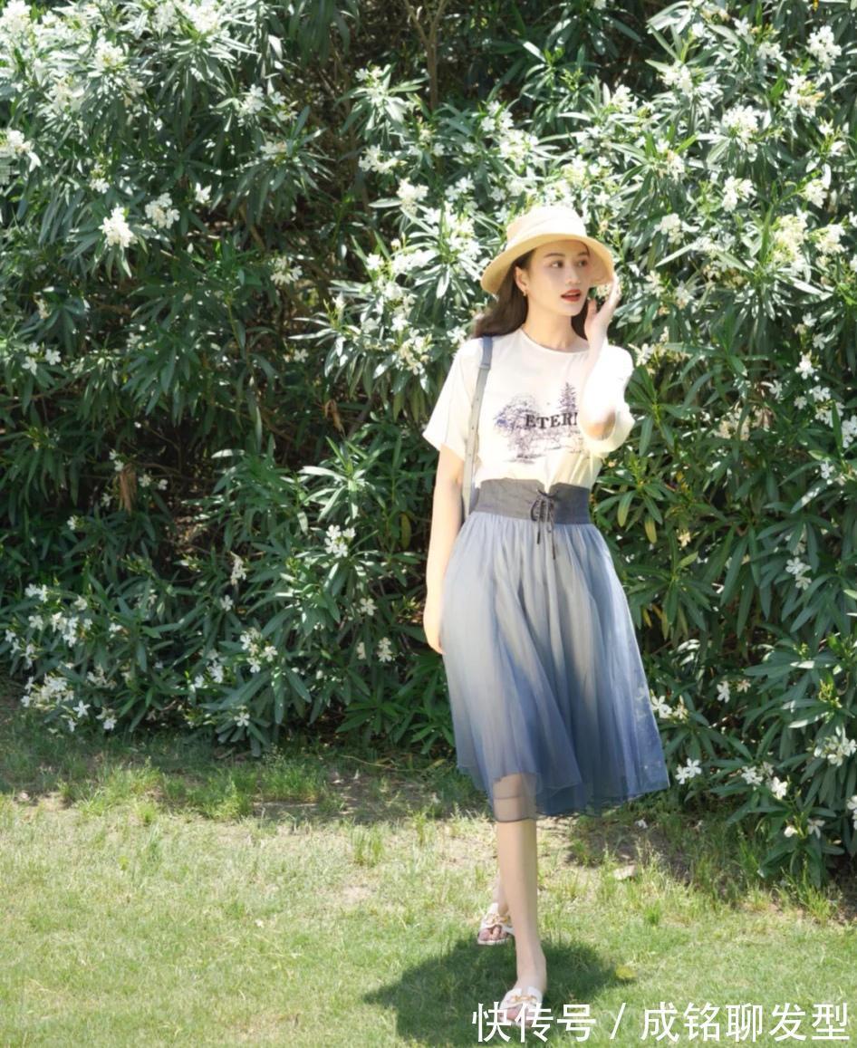 半身裙|比连衣裙更实用的“半身裙”,才是夏日穿搭的时尚单品,谁穿谁美