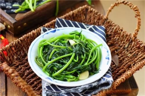  身体|冬天来了，多吃3种食物，排出毒素，燃烧脂肪，延缓皱纹生长！