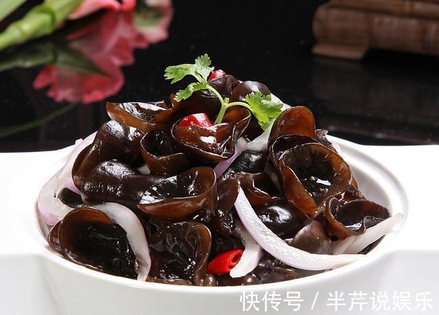 禁忌|吃木耳好处不止一点，但泡发时要避免2禁忌，做错“后果”很严重
