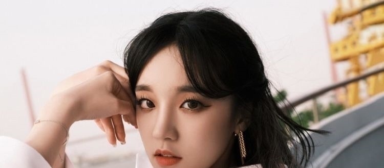 跑男成员为宣传郑恺新电影，玩游戏故意放水，宋雨琦的做法太耿直