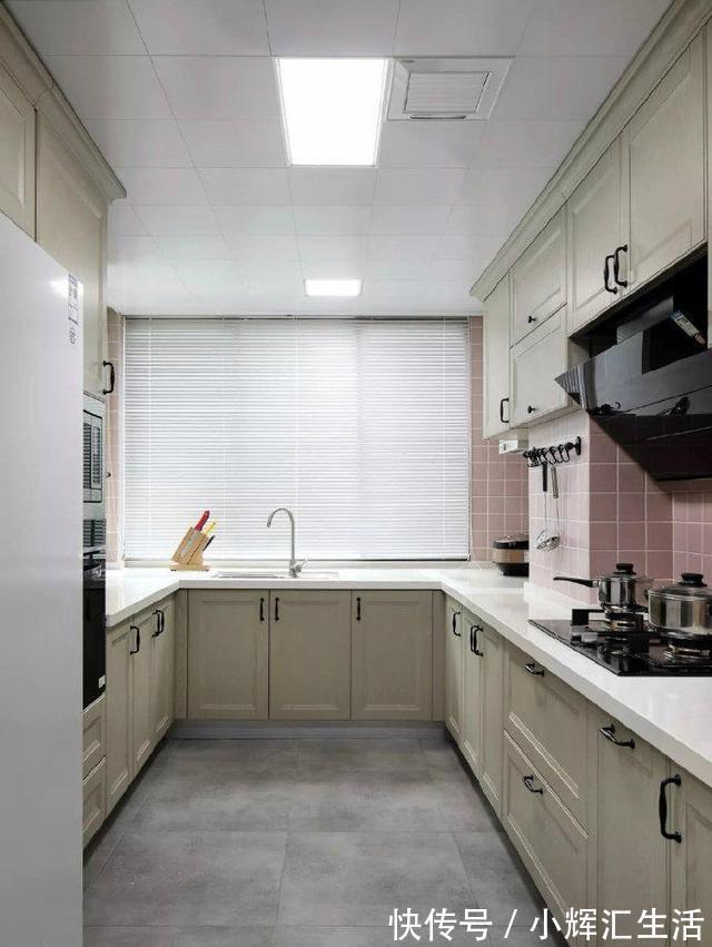 新房|98平米的新房装修毕业啦,全屋高级灰的设计超漂亮,采光明亮通透