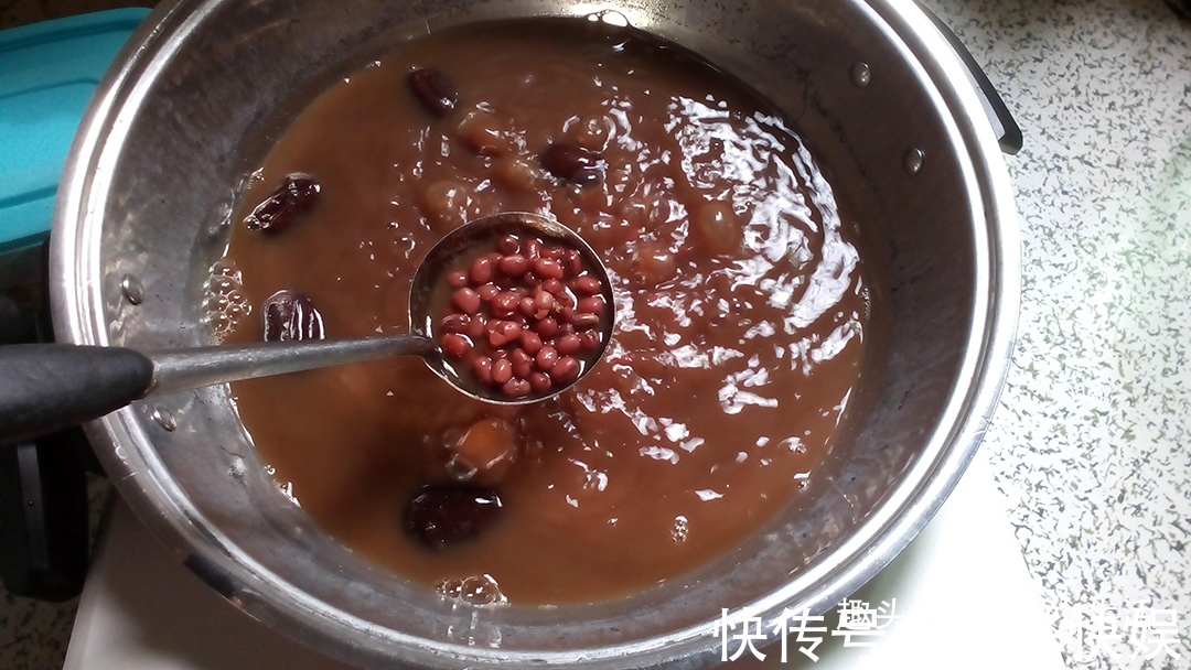 不管煮红豆还是绿豆，提前多加一步，3分钟全煮烂，真是省钱
