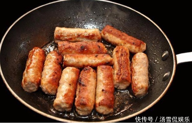 血糖高的人,少吃3种食物!控制好血糖,谨记喝