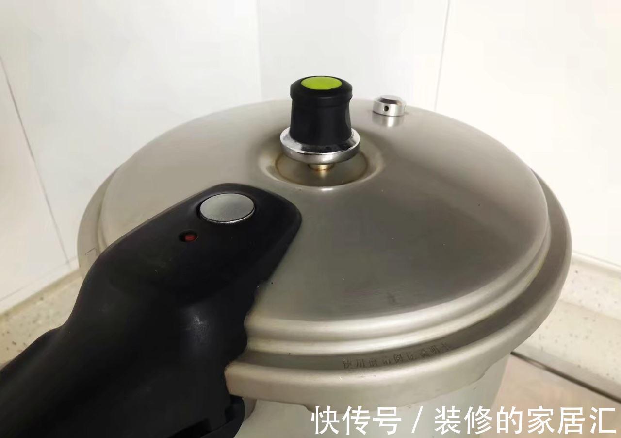 秋季养生多喝虫草花排骨汤,滋补身体,清淡滋润味道很不错