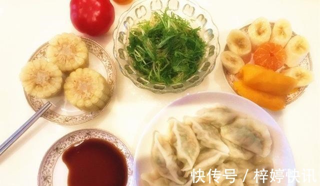 早餐|为什么别人家孩子,能一年长高12公分,看看他的早餐就知道差距了