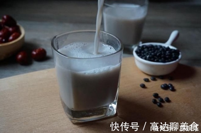 早餐喝豆浆的注意,这样喝才营养又简单,我刚学会,快告诉身边人