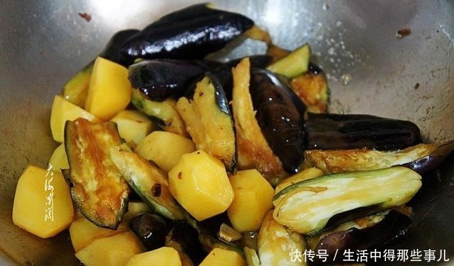 无论男女,晚上空腹吃点它,清肠排便,瘦得很快,口臭便秘消失了