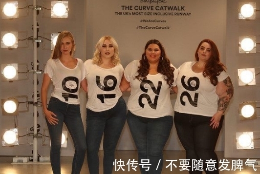 身材|250斤胖妞通过健身，成为首屈一指的大码模特，身材丰腴饱满