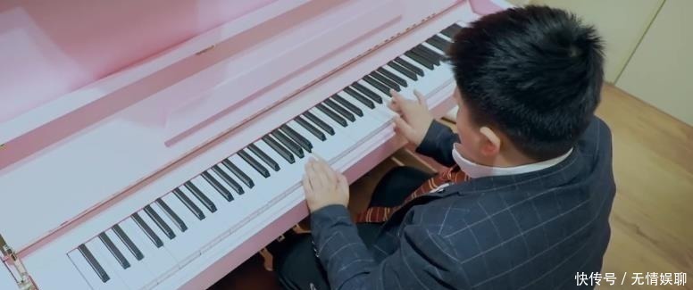 变形计:迎来乐华太子爷,镜头扫到正脸时,网友:是来出道的吗?