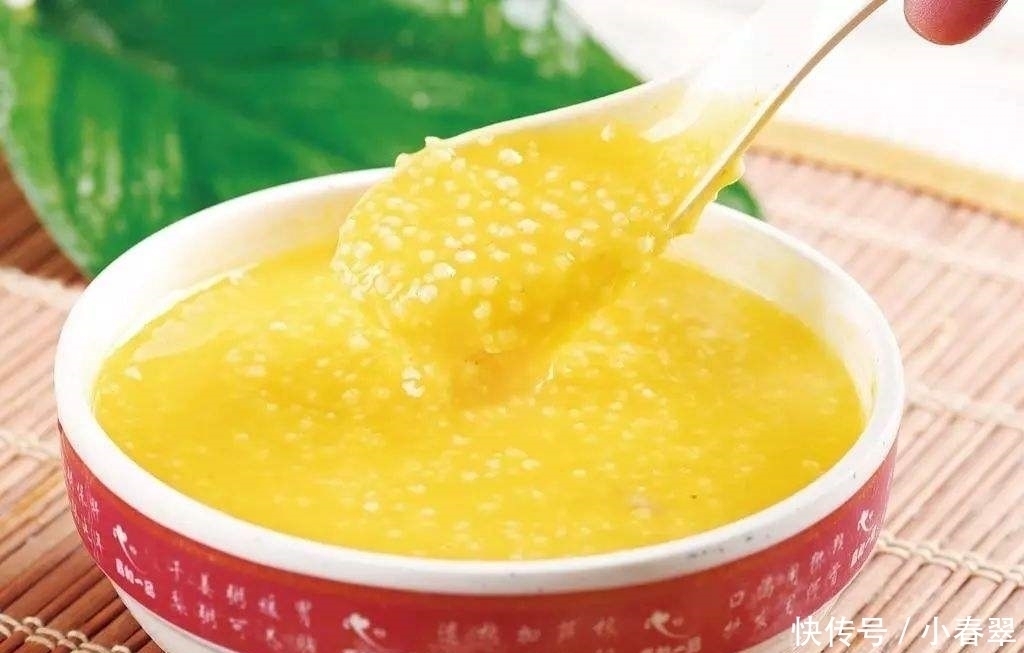 营养|煮小米粥时,直接下锅就错了,多做一步,能煮出油,还能更营养