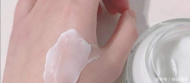 口碑很高的几款护肤品,补水保湿效果好,别错过了