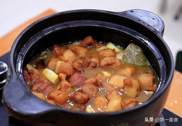 啤酒|红烧肉最忌讳焯水，厨师长教你一招，肥而不腻又去腥，家人都爱吃