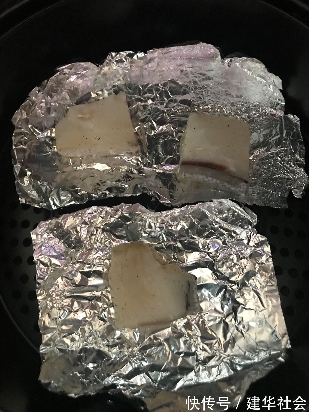 鳕鱼块|鳕鱼搭配上香菇酱,口感厚实绵密,简直不要太好吃