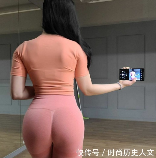 美女|是不是所有爱健身的美女都爱自拍?看看她们引以为傲的美臀就信了