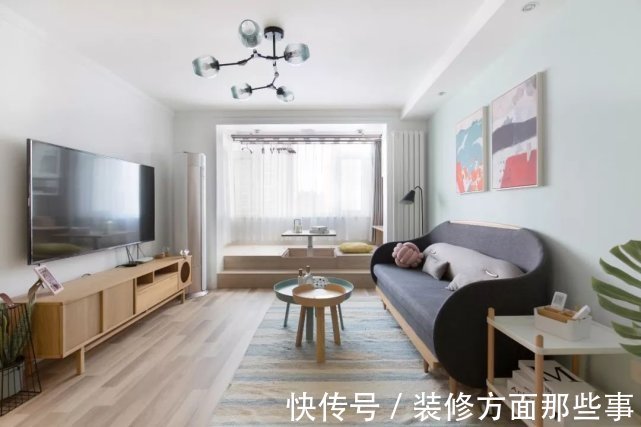 一字型|朋友来了都没地方坐?小户型沙发这样选,很实用!