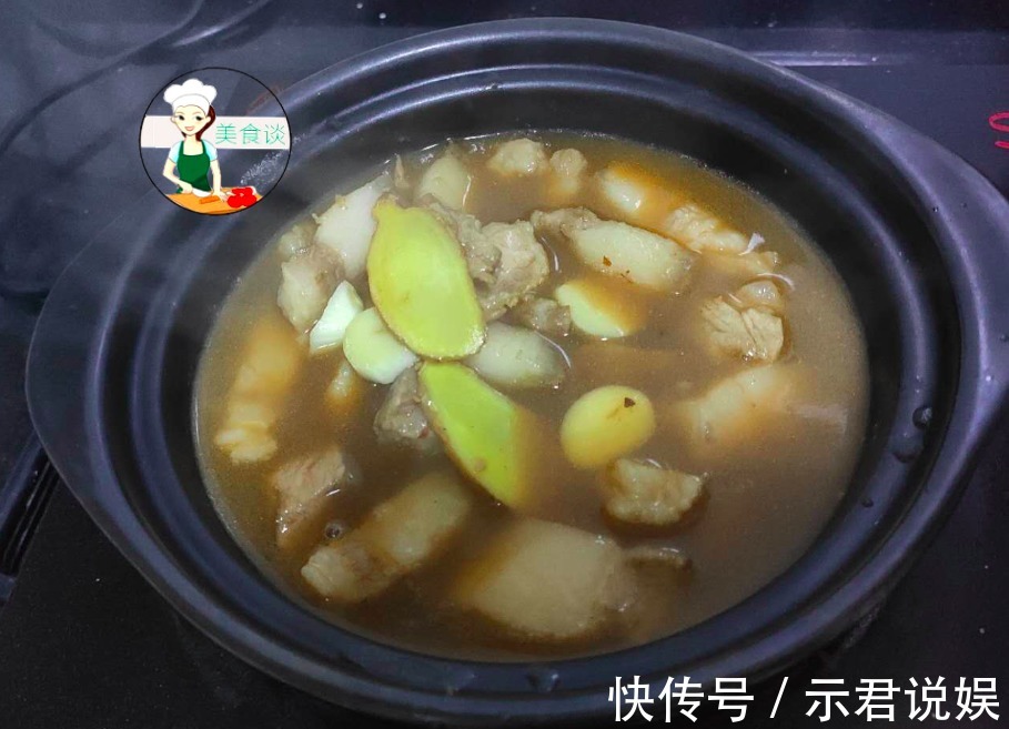 土豆和此是绝配,我隔三差五做一锅,营养又好吃,大人小孩都喜欢
