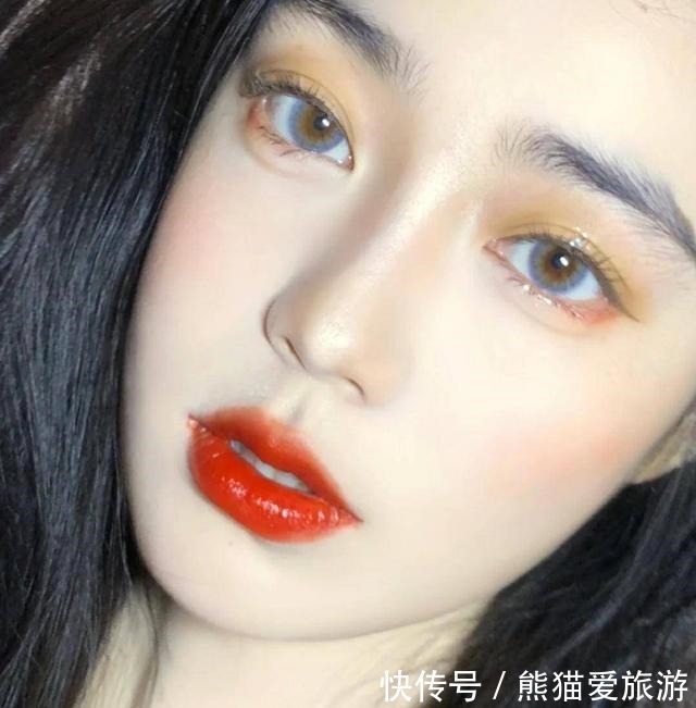 秋季 秋季护肤品护肤小常识,给你一个水润肌肤!