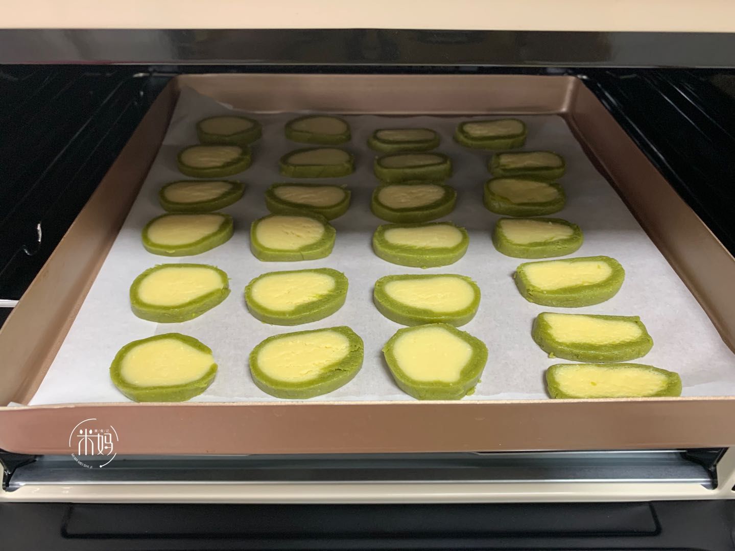 南瓜粉|想吃饼干不用买了，1个鸡蛋1碗面粉，在家就能做，酥脆香甜特好吃